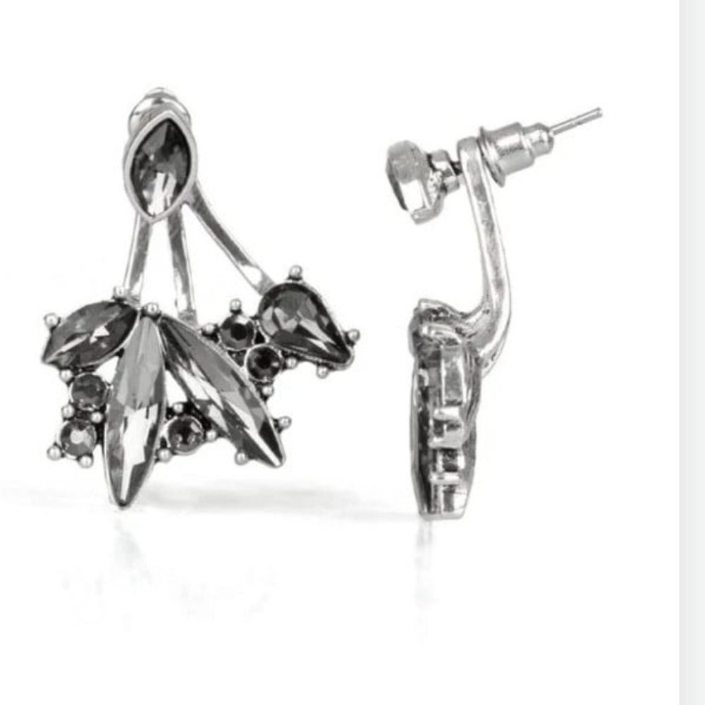 Deco Dynamite Silver Post Earring Black Paparazzi Gem Earrings